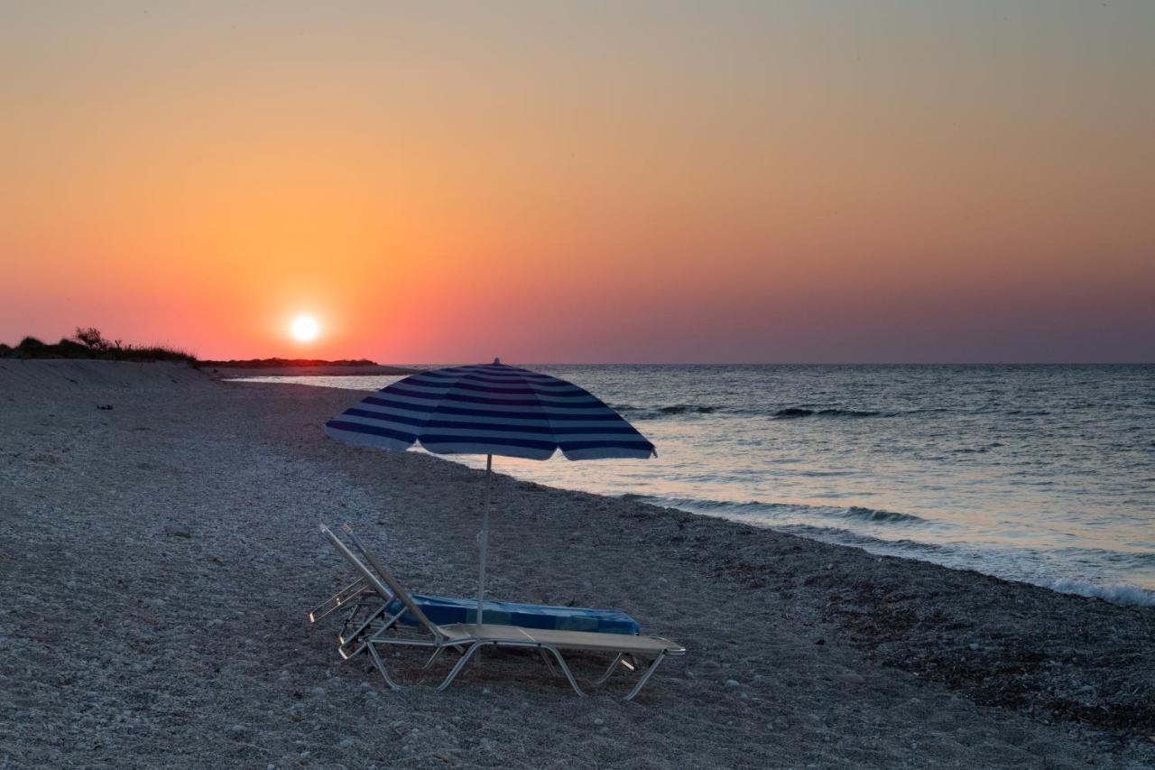 Lefkáda Borgo! Ευχάριστο Εξοχικό Σπίτι Δίπλα Στη Θάλασσα!!ヴィラ エクステリア 写真